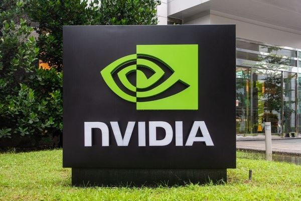 Nvidia представила мощную модель искусственного интеллекта с открытым исходным кодом, готовую конкурировать с GPT-4